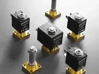 Electroválvula Brida y Cuerpo Laton Cw510L - Operador 10 mm